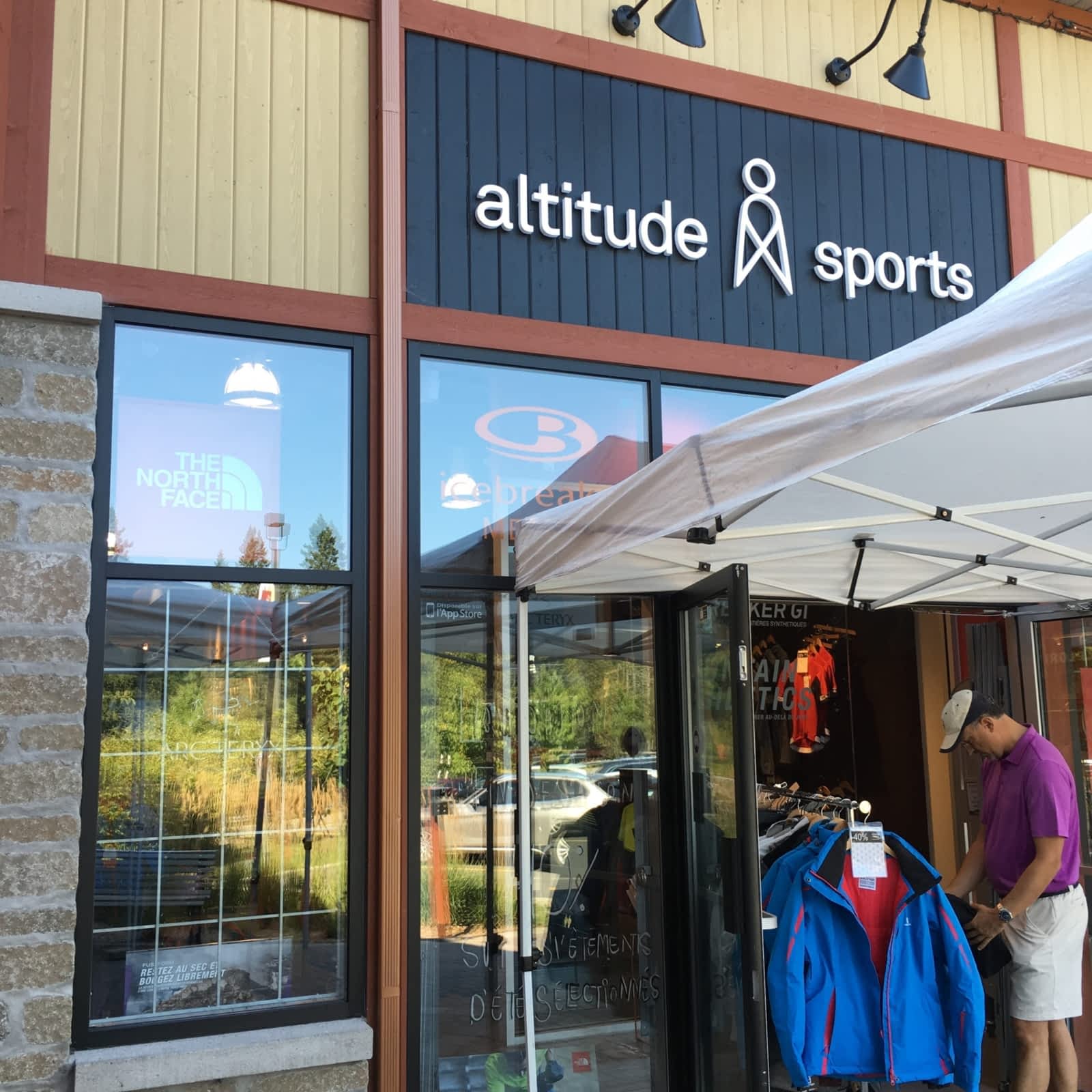 Sport Companies In The Montreal, QC, Canada  - Altitude Sports